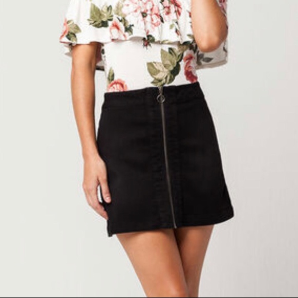 Ivy and Main Black Denim Zipper Skirt NWT